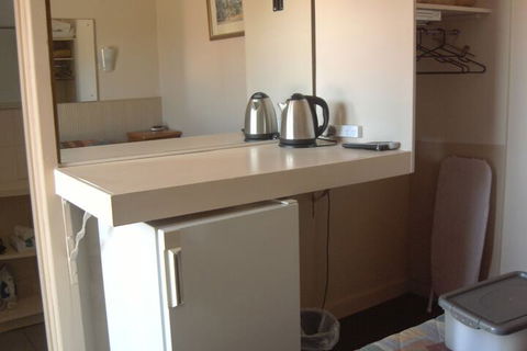 Travellers Rest Motel - Surfers Paradise Gold Coast 7
