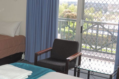 Comfort Inn The Lakes - Surfers Paradise Gold Coast 2
