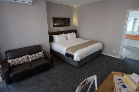 30 Arundel Accommodation - Surfers Paradise Gold Coast 6