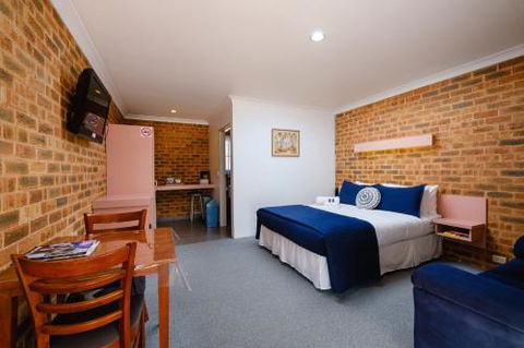 Lydoun Motel - Surfers Paradise Gold Coast 0