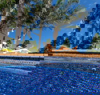 Barlings Beach Holiday Park - Surfers Paradise Gold Coast