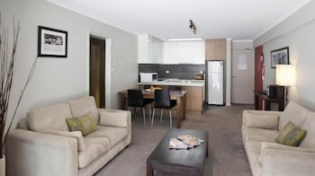 Altitude Apartments - Surfers Paradise Gold Coast 5