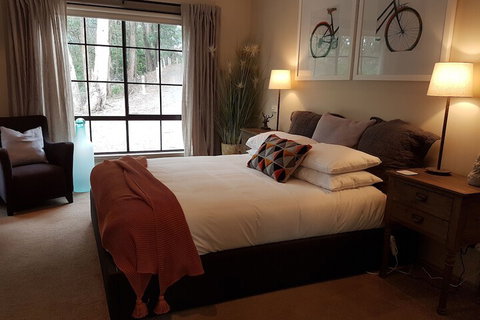 Tangenong Cottages - Surfers Paradise Gold Coast 2