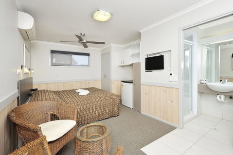 NRMA Sydney Lakeside Holiday Park - Surfers Paradise Gold Coast 5