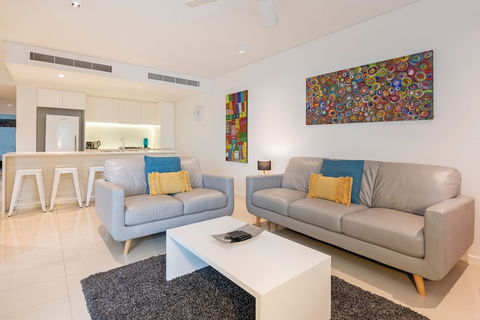 Saltwater Suites - Surfers Paradise Gold Coast 1