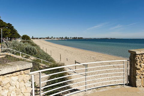 Quest Rockingham - Surfers Paradise Gold Coast 2