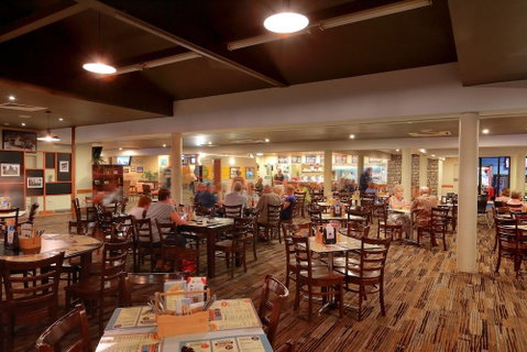 Bribie Island Hotel - Surfers Paradise Gold Coast 0