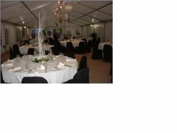 Everton Park Hotel - Surfers Paradise Gold Coast 2