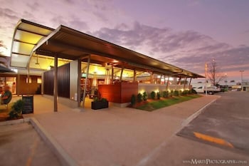 Morayfield Tavern & Motel - Surfers Paradise Gold Coast 1