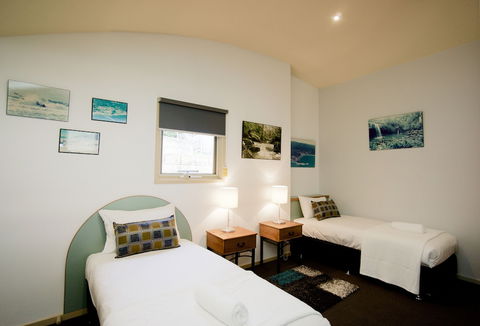PierView Apartments - Surfers Paradise Gold Coast 3