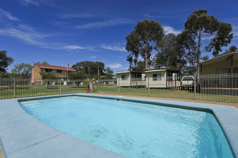 Mudgee Valley Park - Surfers Paradise Gold Coast 1