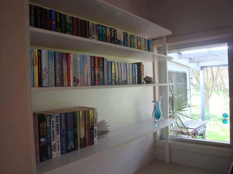 Absolute Waterfront Cottage - Surfers Paradise Gold Coast 1