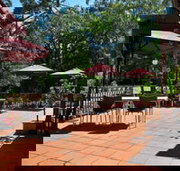 Black Spur Inn