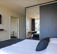 The Mansfield Park Hotel - Surfers Paradise Gold Coast