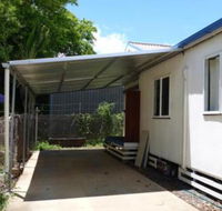 Kennys Cabin - Surfers Paradise Gold Coast