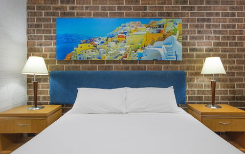 Buccaneer Motel Pet Friendly - Surfers Paradise Gold Coast 2