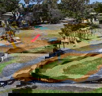 Victor Harbor Holiday  Cabin Park - Surfers Paradise Gold Coast