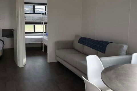 Beachcomber Holiday Park - Surfers Paradise Gold Coast 2