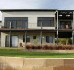 Ocean Beach House - Surfers Paradise Gold Coast