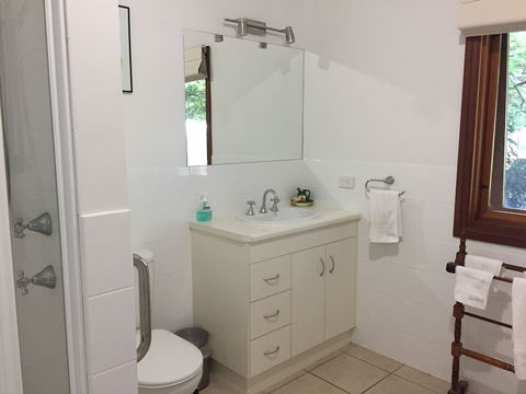 Clarevale Cottage B&B - Surfers Paradise Gold Coast 3
