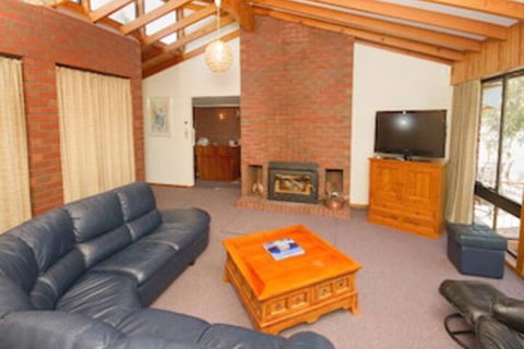 Derwent Retreat - Surfers Paradise Gold Coast 2