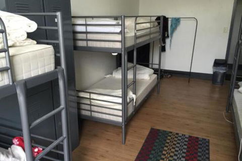 EBS Sydney Hostel - Surfers Paradise Gold Coast 7