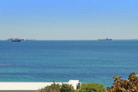 Cottesloe Beach House II - Surfers Paradise Gold Coast 3