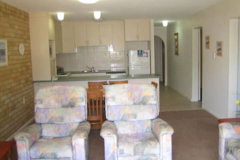Dulkara Holiday Units - Surfers Paradise Gold Coast 1