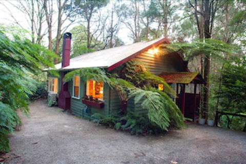 A Cottage In The Forest - Surfers Paradise Gold Coast 0
