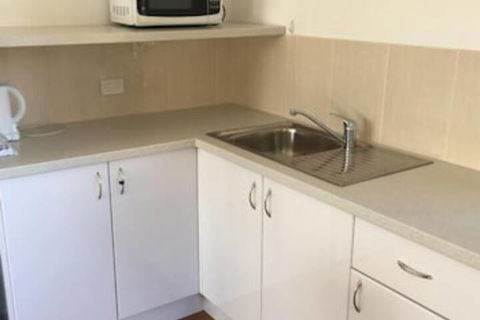 Forster And Wallis Lake Motel - Surfers Paradise Gold Coast 7