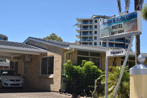 Forster And Wallis Lake Motel - Surfers Paradise Gold Coast 2