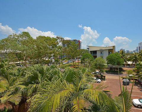 Peninsula Apartments Darwin - Surfers Paradise Gold Coast 5