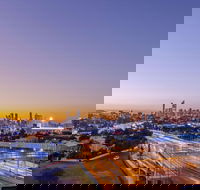 Oaks Brisbane Woolloongabba Suites - Surfers Paradise Gold Coast