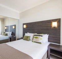 Dolphin Quay Apartments - Surfers Paradise Gold Coast