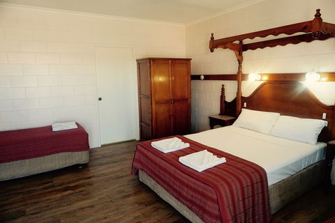 Yongala Lodge By The Strand - Surfers Paradise Gold Coast 5
