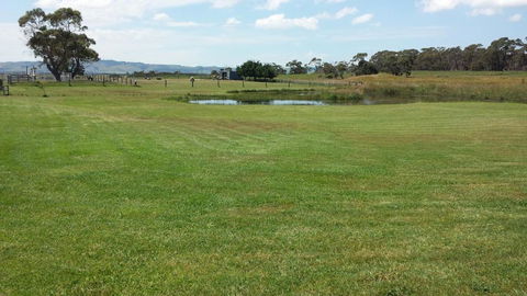 Bass Coast Country Cottages - Surfers Paradise Gold Coast 6