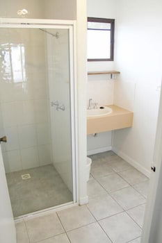 Miriam Vale Motel - Surfers Paradise Gold Coast 1