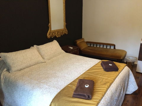 Wisemans Inn Hotel - Surfers Paradise Gold Coast 5