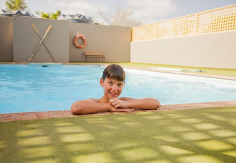 Capricorn Holiday Park - Surfers Paradise Gold Coast 2