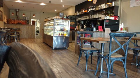 Four Leaves Cafe - Surfers Paradise Gold Coast 0