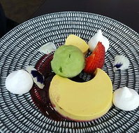 Sandringham Club - Surfers Paradise Gold Coast