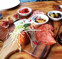 Cattinalla's Caffe  Wine Bar - Surfers Paradise Gold Coast