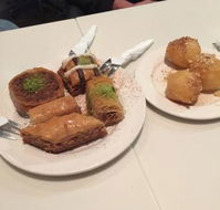 Nikos Cakes - Surfers Paradise Gold Coast