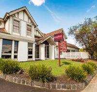 Eltham Hotel - Surfers Paradise Gold Coast