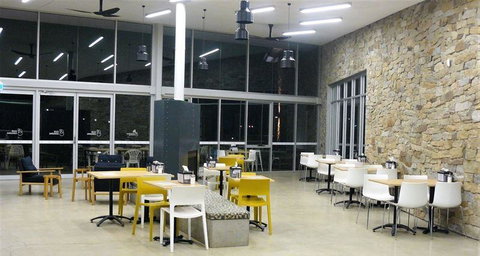 Pastoral Hotel - Surfers Paradise Gold Coast 10