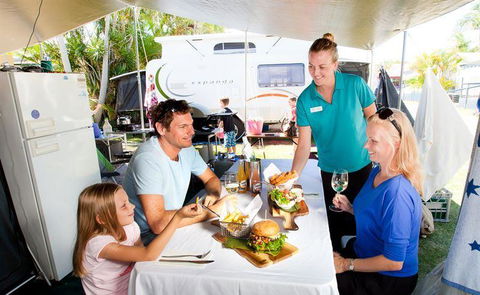 Samson Fish Seafood - Surfers Paradise Gold Coast 11