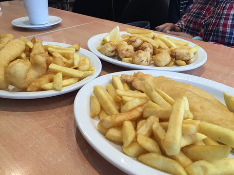 Apollo Bay Seafood Cafe - Surfers Paradise Gold Coast 0