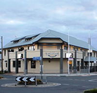 Inverloch Esplanade Hotel - Surfers Paradise Gold Coast