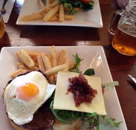 Glenrowan Hotel - Surfers Paradise Gold Coast