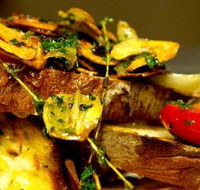 Salt Pepper Nutmeg - Surfers Paradise Gold Coast